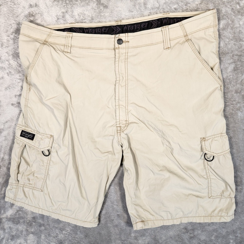 Wrangler Cargo Shorts Mens 42 Tan Excellent Outdoor Hiking‎ Utility 60TSWBF